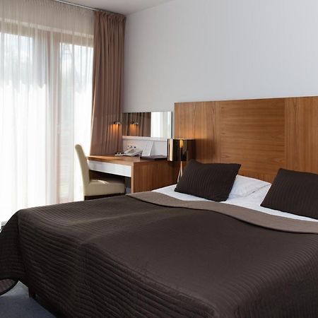 Bazuny Hotel&Spa คอชเชียซือนา ภายนอก รูปภาพ
