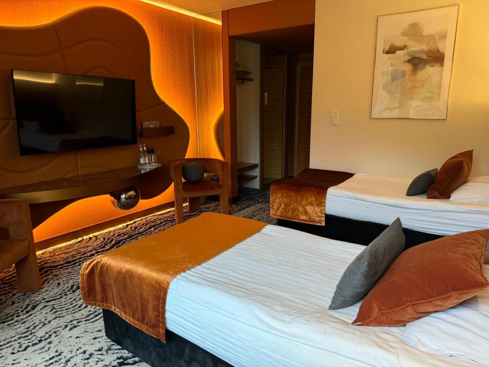 Bazuny Hotel&Spa คอชเชียซือนา ภายนอก รูปภาพ
