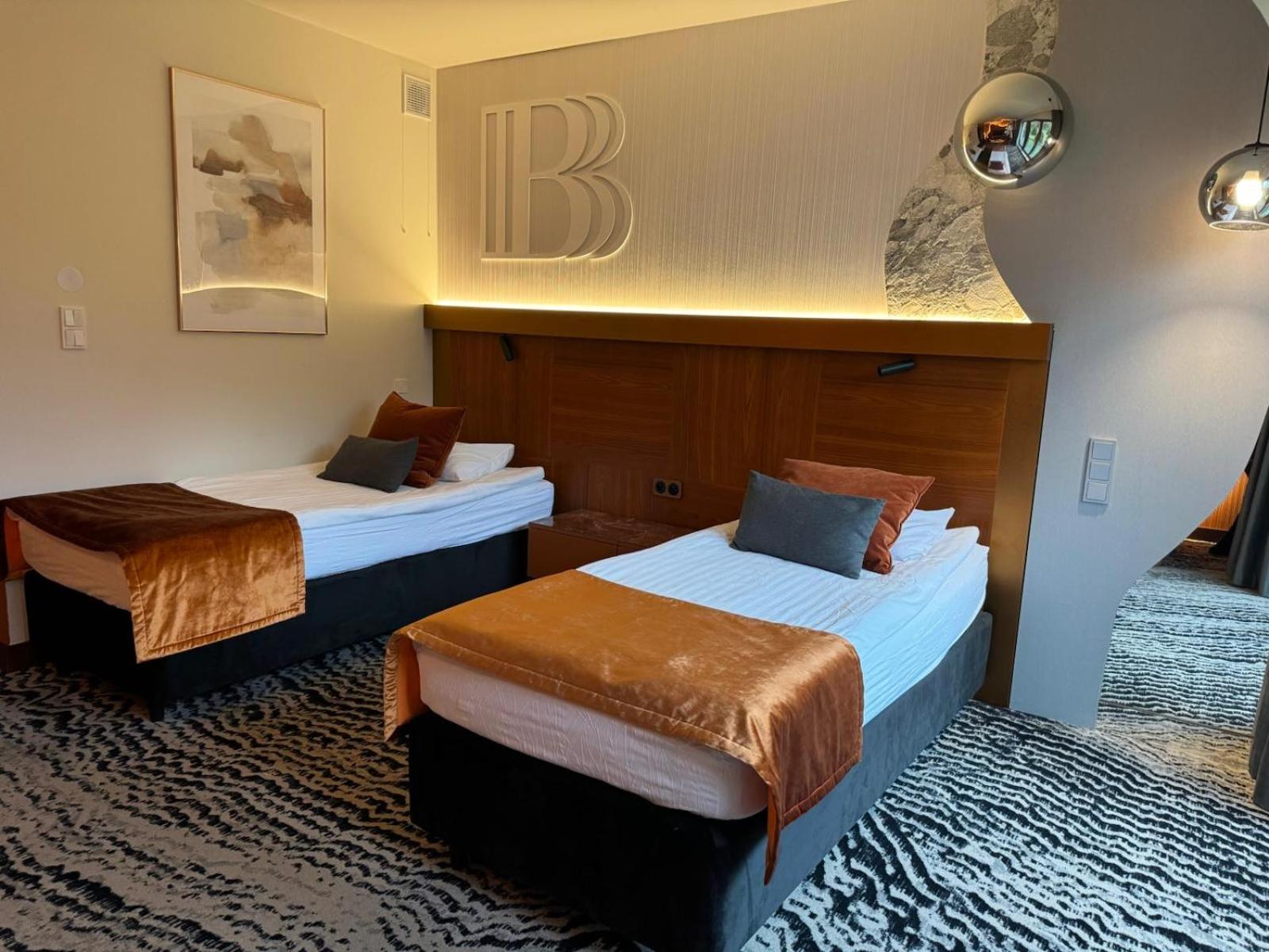 Bazuny Hotel&Spa คอชเชียซือนา ภายนอก รูปภาพ