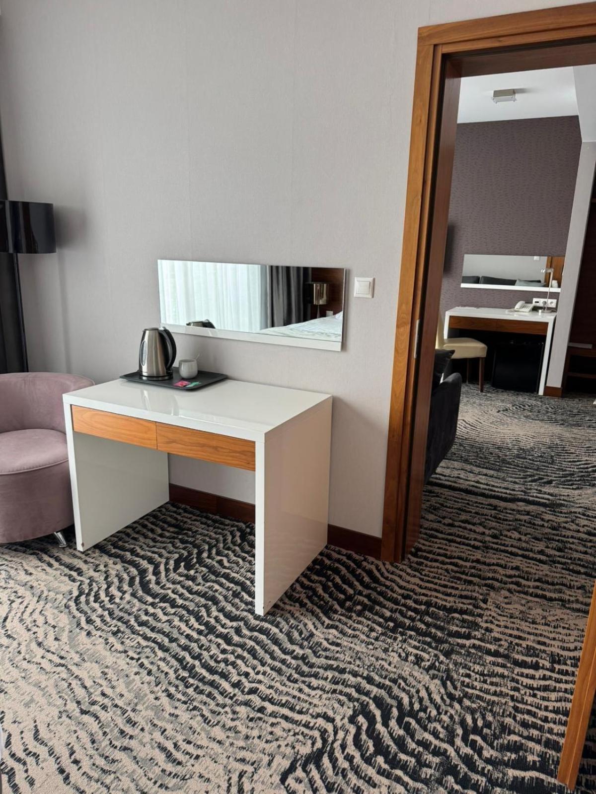 Bazuny Hotel&Spa คอชเชียซือนา ภายนอก รูปภาพ